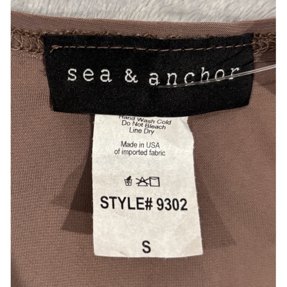 NWT Sleeveless Tank Top by Sea & Anchor Size Small Brown Stretch Made in USA - Picture 3 of 8